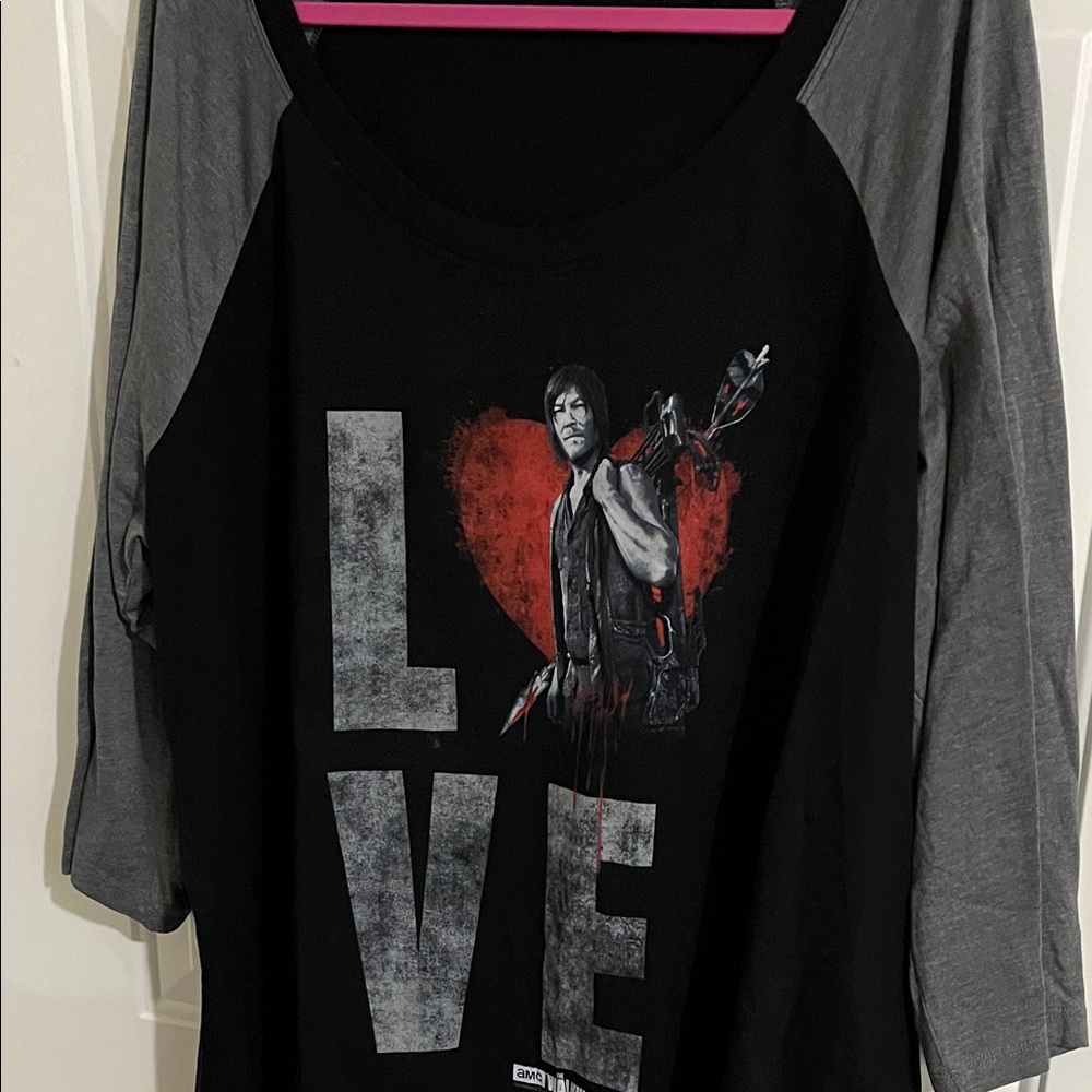Torrid Black and Gray Graphic love Darell